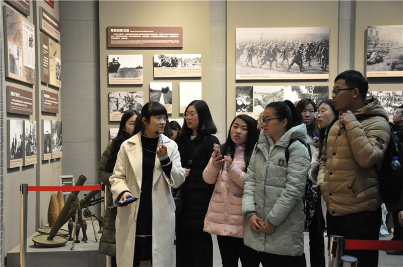 DSC_0045.JPG DSC_0045.JPG